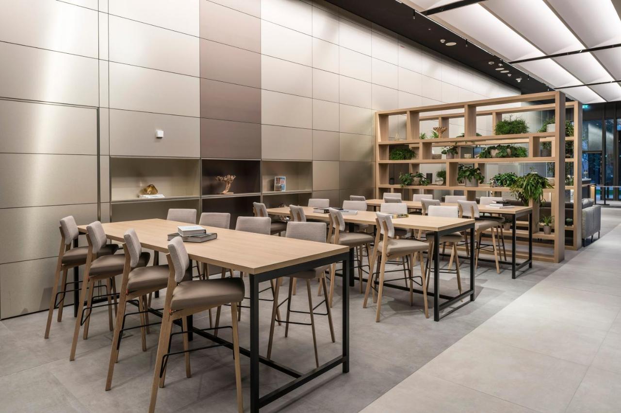 Meliá Frankfurt City Francoforte sul Meno Esterno foto