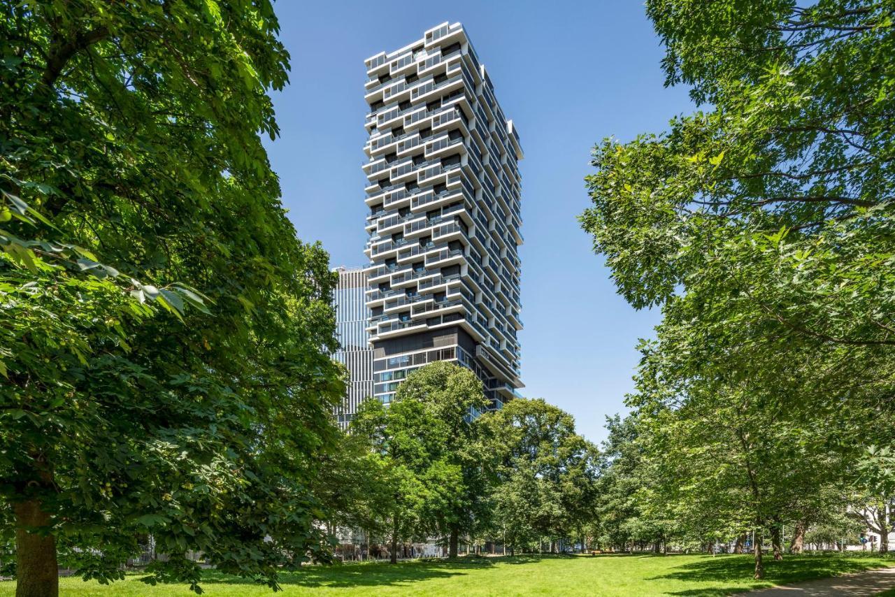 Meliá Frankfurt City Francoforte sul Meno Esterno foto