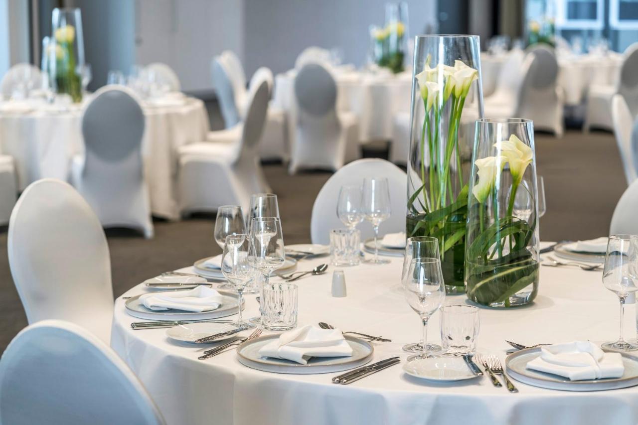 Meliá Frankfurt City Francoforte sul Meno Esterno foto
