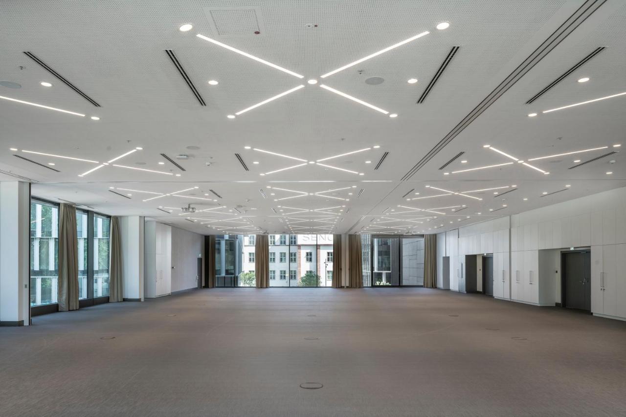 Meliá Frankfurt City Francoforte sul Meno Esterno foto