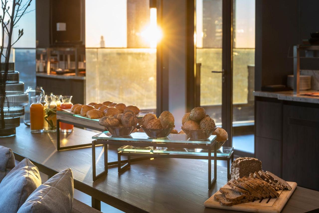 Meliá Frankfurt City Francoforte sul Meno Esterno foto