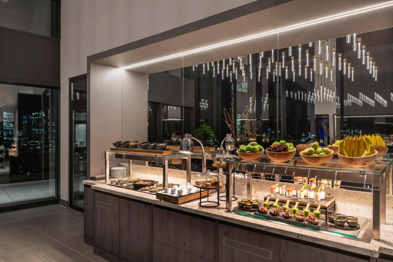 Meliá Frankfurt City Francoforte sul Meno Esterno foto