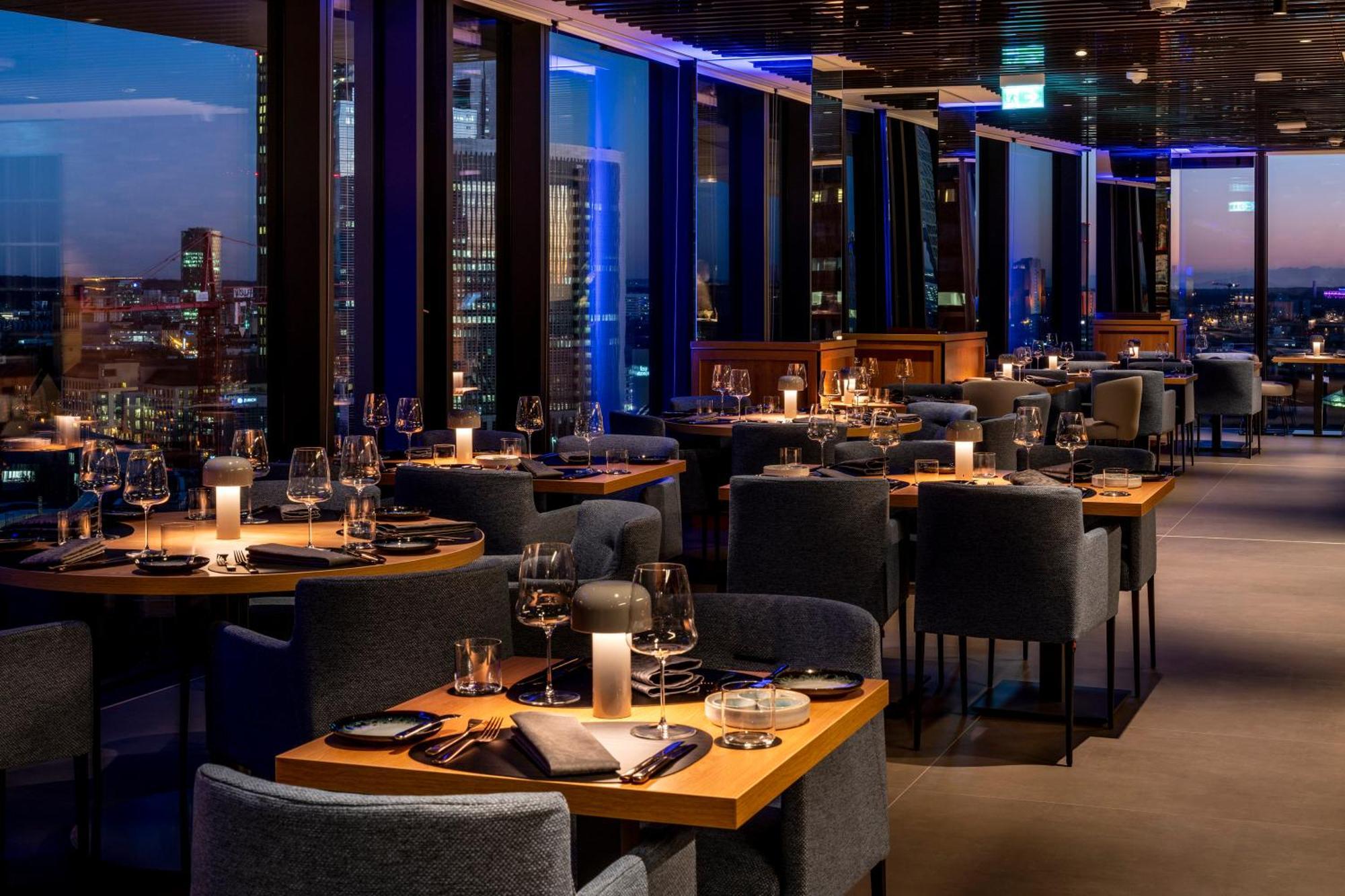 Meliá Frankfurt City Francoforte sul Meno Esterno foto