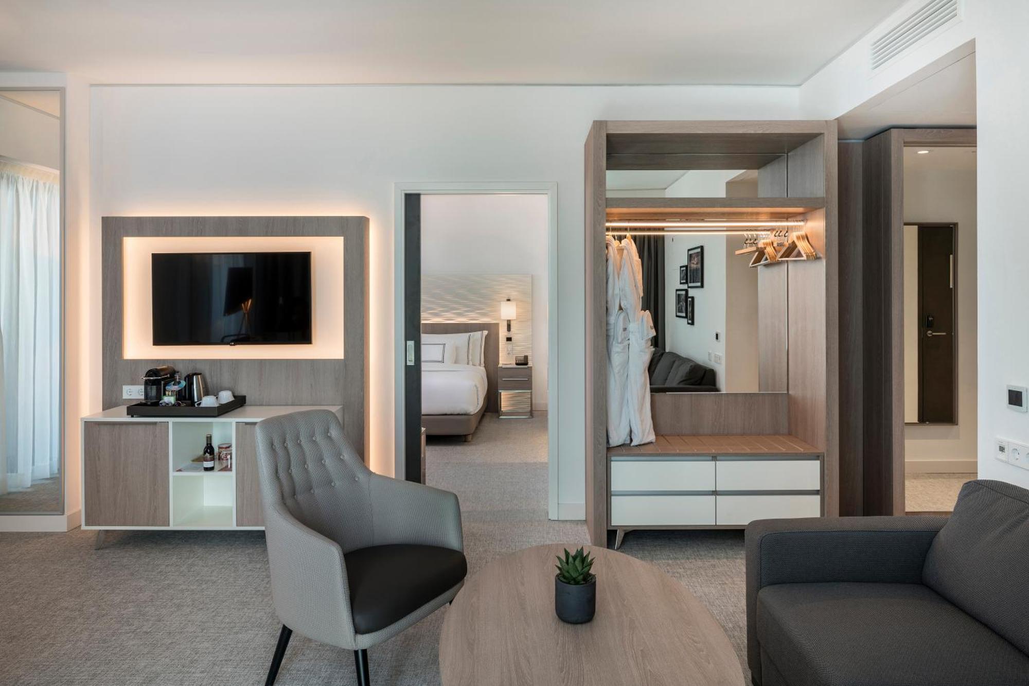 Meliá Frankfurt City Francoforte sul Meno Esterno foto